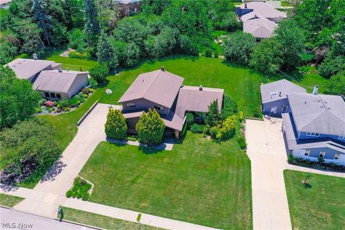24390 Fairmount Blvd, Beachwood, OH, 44122-2234 | Card Image