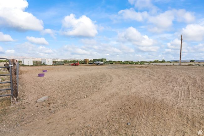 1036 E Airport Rd, House other with 3 bedrooms, 3 bathrooms and 1604 parking in Panguitch UT | Image 47