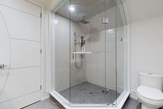 301 Jedburgh Rd, House other with 5 bedrooms, 4 bathrooms and 2 parking in Toronto ON | Image 33