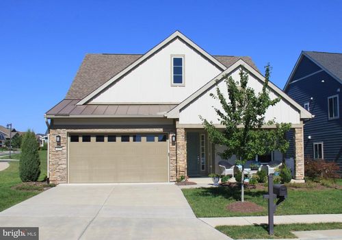 109 Walleye Ct, LAKE FREDERICK, VA, 22630-2291 | Card Image