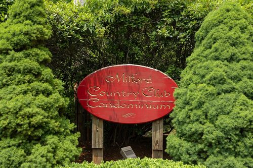 b-8 Country Club Ln, Milford, MA, 01757 | Card Image