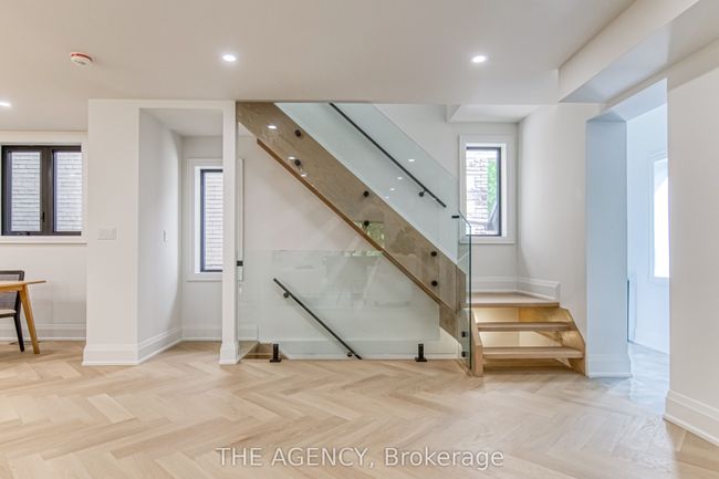 16 Duncannon Dr, House other with 5 bedrooms, 5 bathrooms and 4 parking in Toronto ON | Image 4