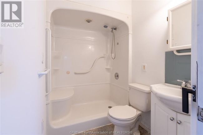 264 Delaware Ave, House other with 3 bedrooms, 2 bathrooms and null parking in Chatham ON | Image 10