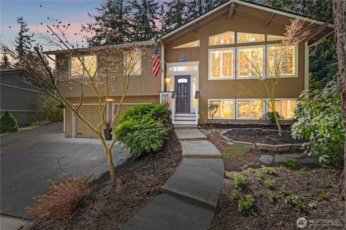 18002 42nd Street Ct E, Lake Tapps, WA, 98391-9101 | Card Image