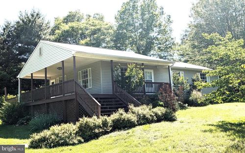 191 Dun Glory Dr, Rochelle, VA, 22738-4008 | Card Image