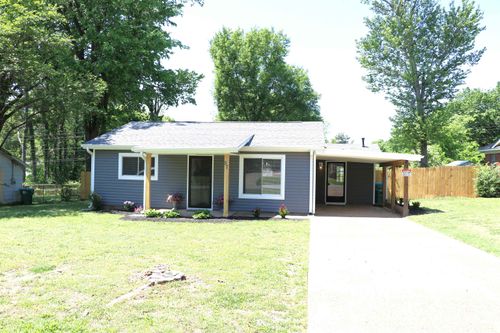 57 East Dr, Munford, TN, 38058-6633 | Card Image