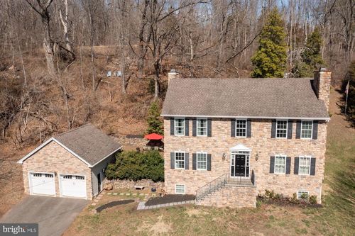 53 S Main St, Stockton, NJ, 08559-2125 | Card Image