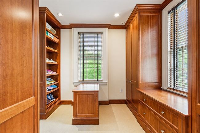 10 Brown St, House other with 5 bedrooms, 8 bathrooms and 8 parking in Providence RI | Image 28