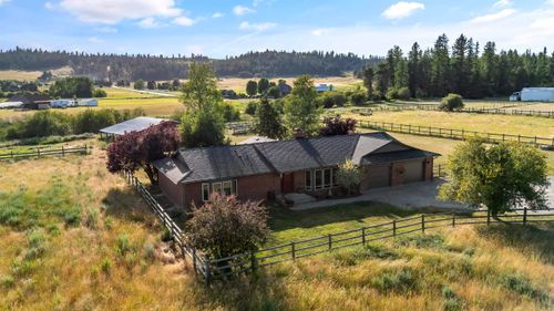 17207 N Mt Spokane Park Dr, Mead, WA, 99021-9768 | Card Image