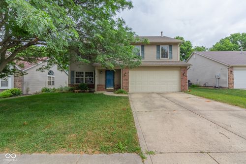 4854 Oakleigh Pkwy, Greenwood, IN, 46143-8365 | Card Image