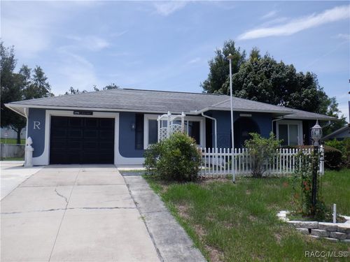 3790 N Honeylocust Dr, Beverly Hills, FL, 34465-3384 | Card Image