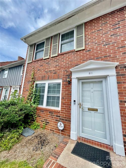 1300 Larchmont Pl, Salisbury, NC, 28144-2255 | Card Image