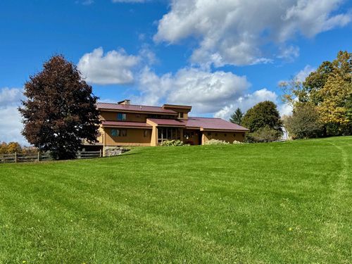33 Highfield Dr, West Windsor, VT, 05089-9378 | Card Image