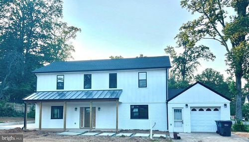 2610 West St, FALLS CHURCH, VA, 22046-2706 | Card Image