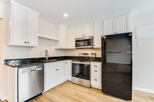 2-2740 Xylon Ave N, New Hope, MN, 55427-2661 | Card Image