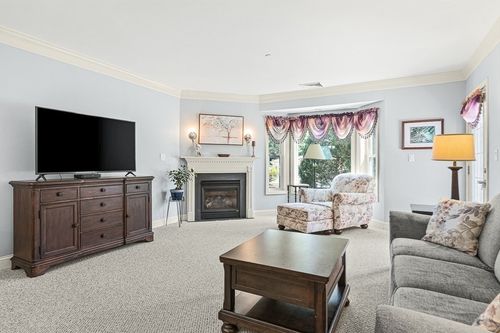 unit-101-490 Main St, Northborough, MA, 01532-3606 | Card Image