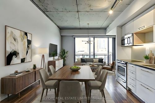 719-51 Trolley Cres, Toronto, ON, M5A0E9 | Card Image