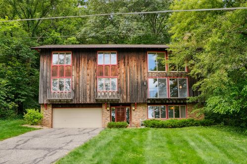 1632 Spruce Dr, Red Wing, MN, 55066-3036 | Card Image