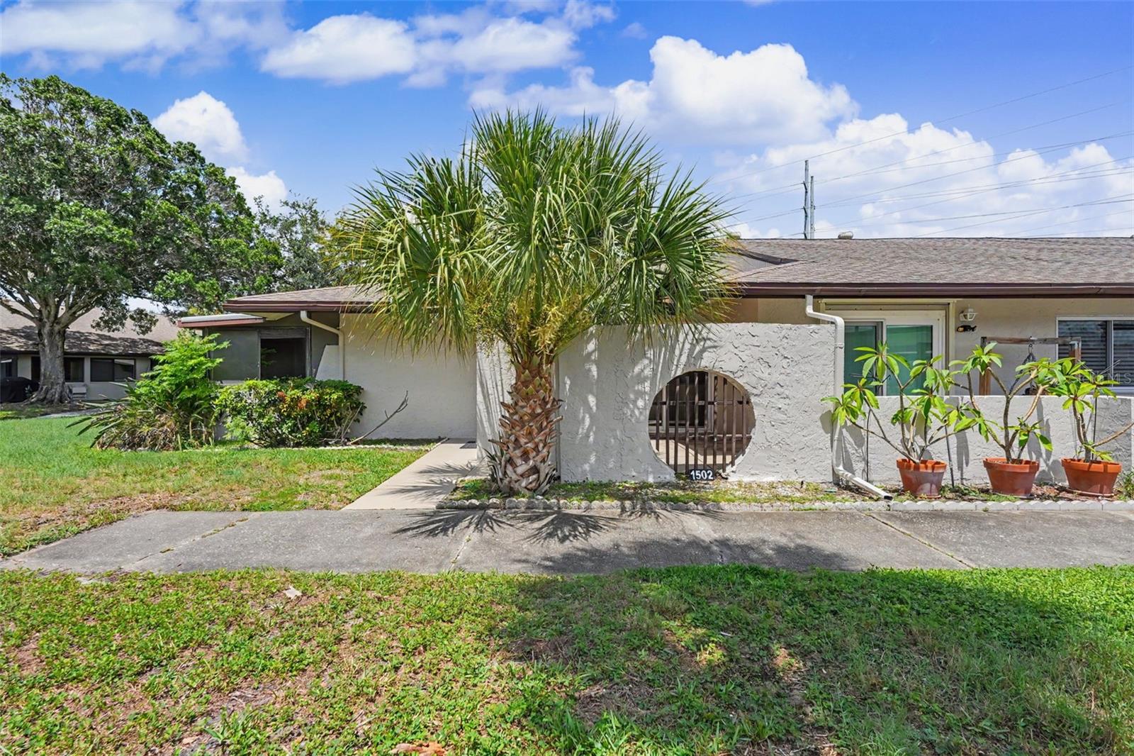 Residential in LARGO 2