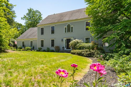 351 Bartlett Dr, Madison, CT, 06443-1787 | Card Image