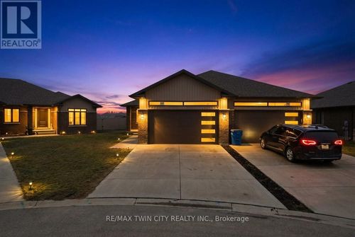 77 Bordeaux Place, Chatham-Kent (Chatham), ON, N7M0S4 | Card Image