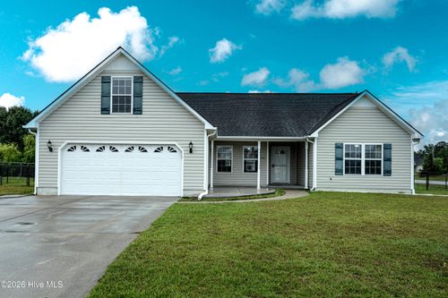 910 Gum Branch Ct, Havelock, NC, 28532-3233 | Card Image