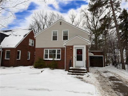 17 University Ct, Amherst, NY, 14226-4237 | Card Image