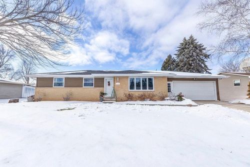 1231 Colle Street, LUXEMBURG, WI, 54217 | Card Image