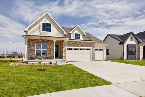 565 Nw Mosaic Ave, Waukee, IA, 50263-4209 | Card Image