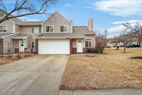 204-7425 Wistful Vista Dr, West Des Moines, IA, 50266-8018 | Card Image