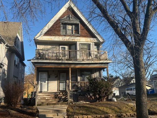 2462 N 38th St, Milwaukee, WI, 53210-3003 | Card Image