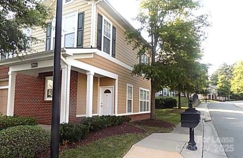 15402 Saint Christopher Ct, Charlotte, NC, 28277-1613 | Card Image
