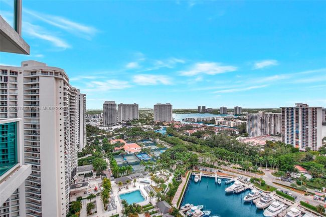 APT-2607 - 3201 Ne 183 Rd St, Condo with 3 bedrooms, 3 bathrooms and null parking in Aventura FL | Image 51