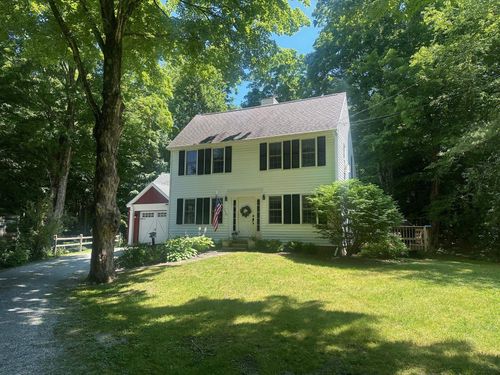 335 Carlen St, Manchestr Ctr, VT, 05255-9551 | Card Image