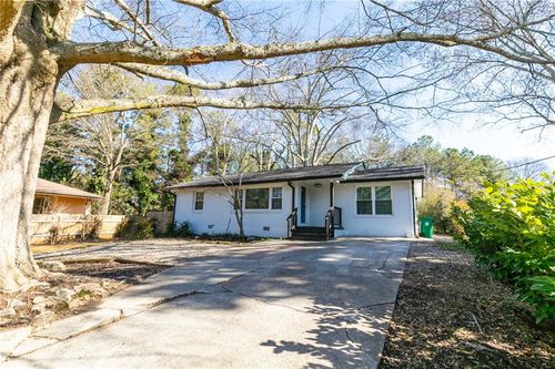 2105 Fellowship Rd, Tucker, GA, 30084-4608 | Card Image