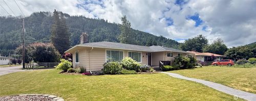 301 Temple Ave, Morton, WA, 98356-9436 | Card Image