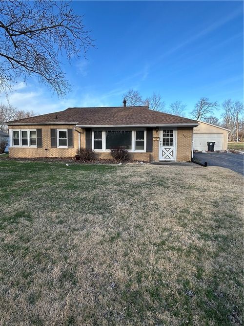 1047 S 44th St, Decatur, IL, 62521-4316 | Card Image