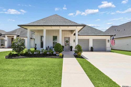 38177 Sweet Briar Dr, Prairieville, LA, 70769-2914 | Card Image