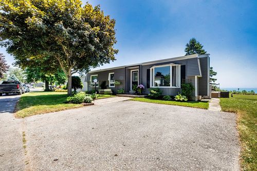53 The Cove Rd, Newcastle, ON, L1B1A9 | Card Image