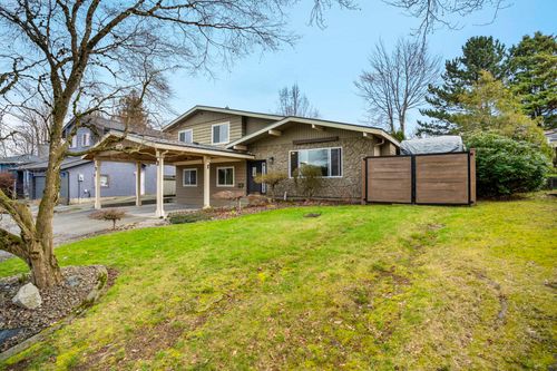 2228 Guilford Dr, Abbotsford, BC, V2S4Z4 | Card Image