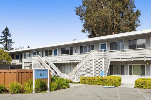 apt-2-61 Pixley Ave, Corte Madera, CA, 94925-1443 | Card Image