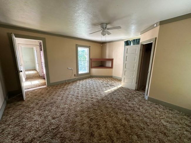 202 Mill St, House other with 4 bedrooms, 2 bathrooms and null parking in Valley View TX | Image 18