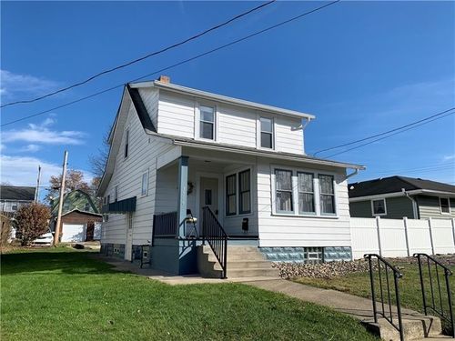 3506 8th Ave, Beaver Falls, PA, 15010-3429 | Card Image