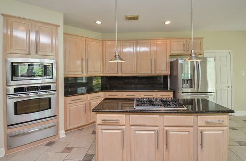 1918 Hollys Way, Sugar Land, TX, 77479-5574 | Card Image