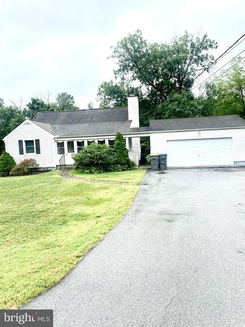 832 Evanson Rd, HOCKESSIN, DE, 19707-9115 | Card Image