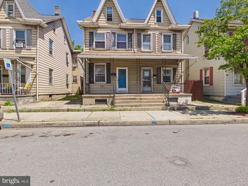673 S Front St, STEELTON, PA, 17113-2914 | Card Image