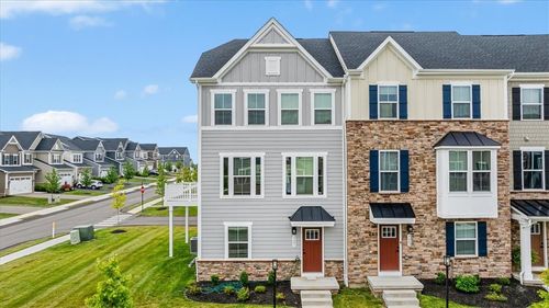 9001 Hickory Rd, Gibsonia, PA, 15044-6934 | Card Image