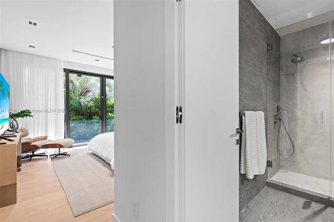 620 Ocean Blvd, House other with 6 bedrooms, 9 bathrooms and null parking in Golden Beach FL | Image 39