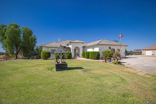 2612 E County 15 1/2 St, Yuma, AZ, 85365-9612 | Card Image