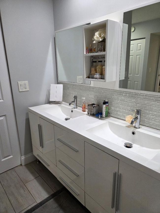 APT-45E - 21404 Cypress Hammock Dr, Condo with 2 bedrooms, 2 bathrooms and null parking in Boca Raton FL | Image 14